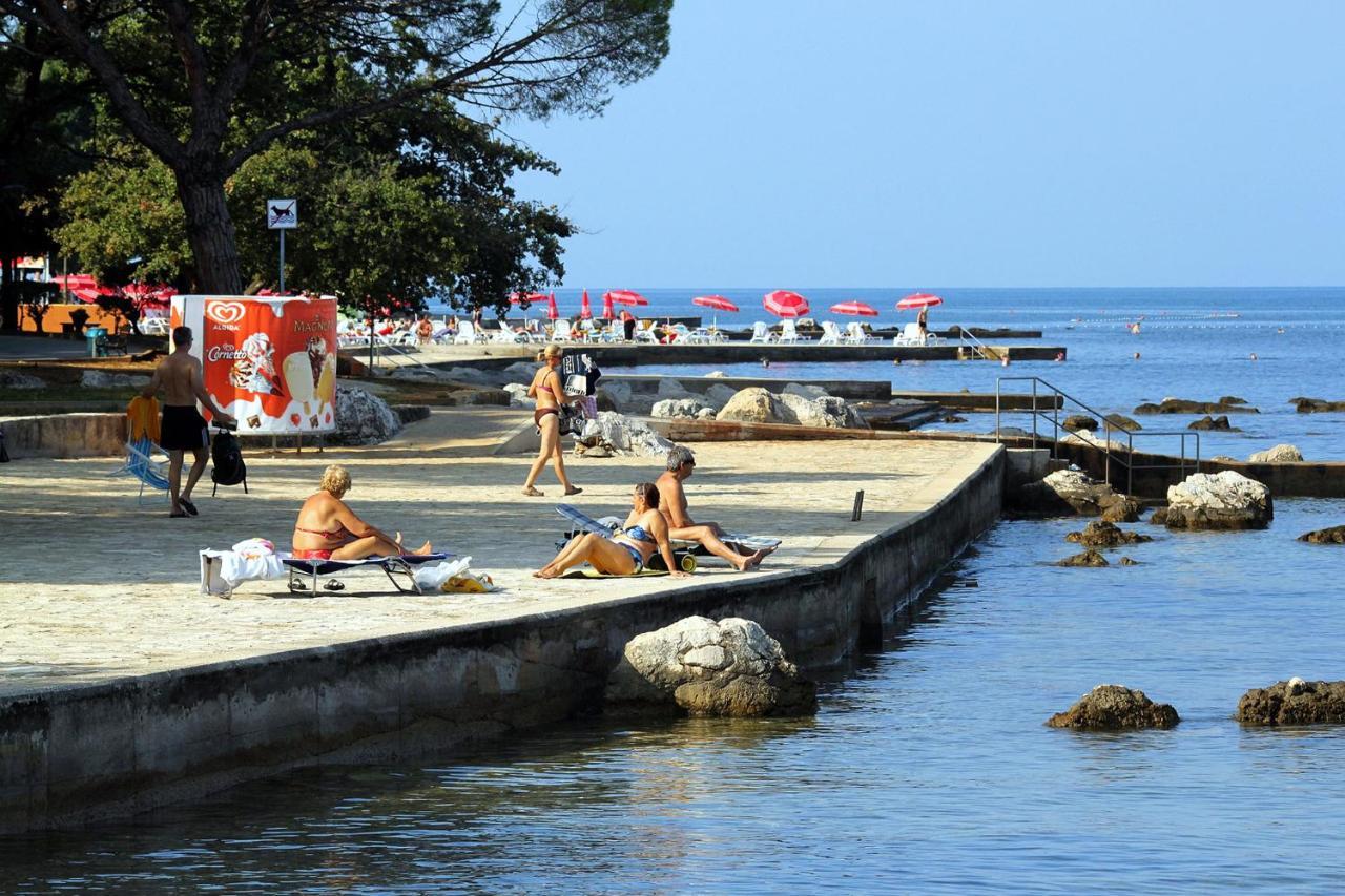 Apartments With A Parking Space Umag - 7666 Екстериор снимка