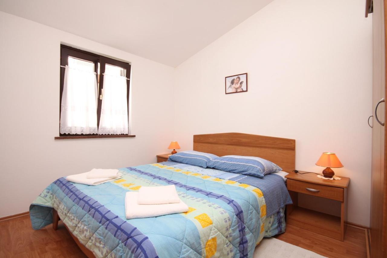 Apartments With A Parking Space Umag - 7666 Екстериор снимка